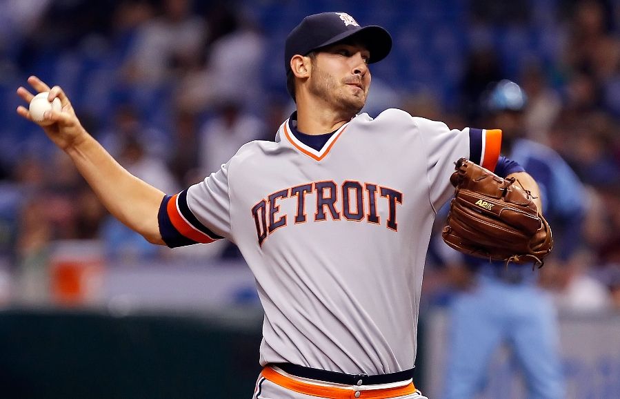 I applaud the Rays and Tigers for their throwback/fauxback game effort